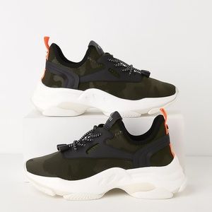 Myles Green Camoflage Sneakers Steve Madden